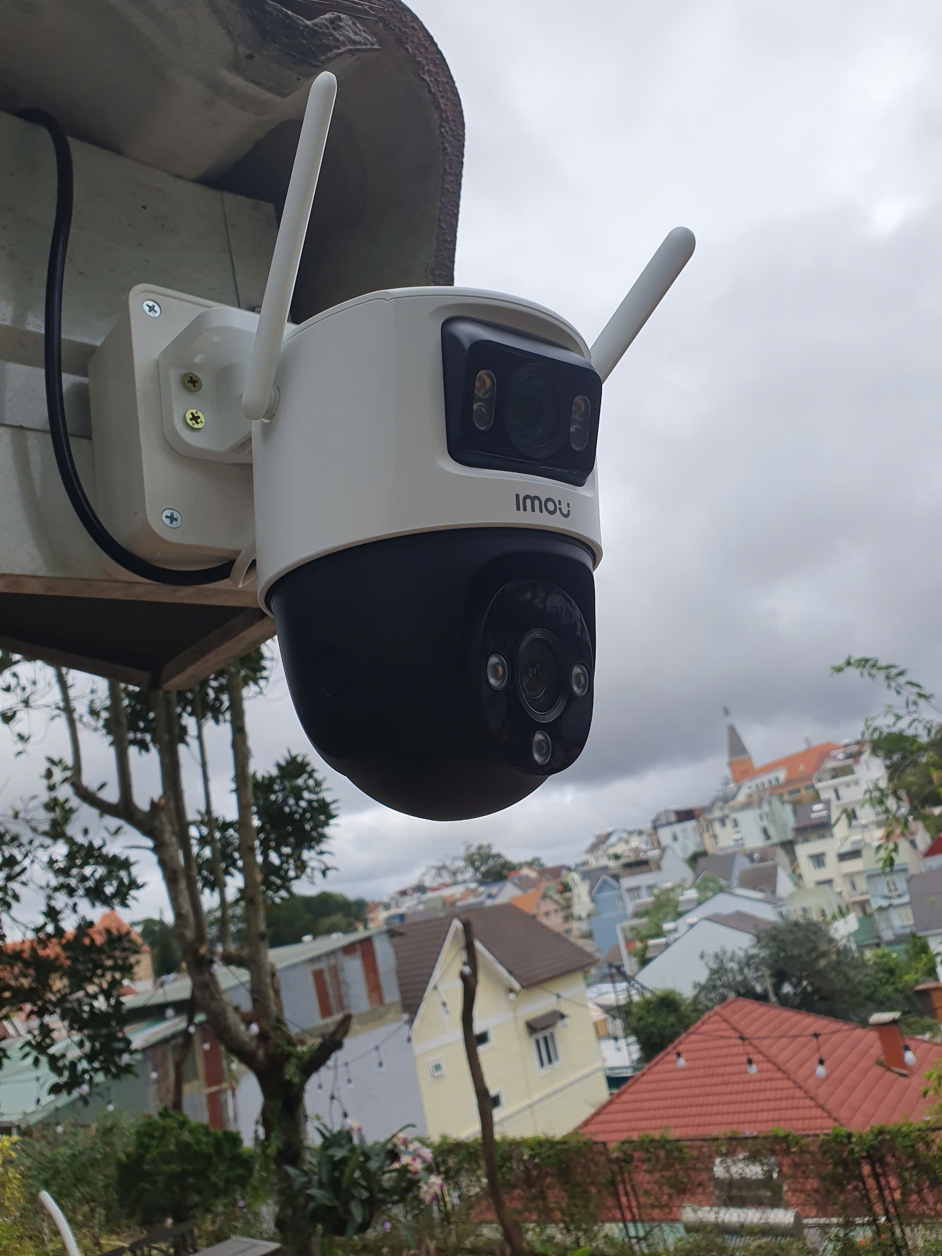 Hình ảnh thi công lắp đặt hệ thống camera quan sát của Nam Thành Phát